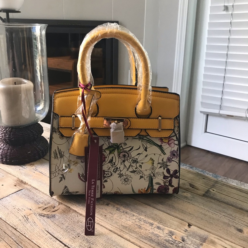La Terre Purse